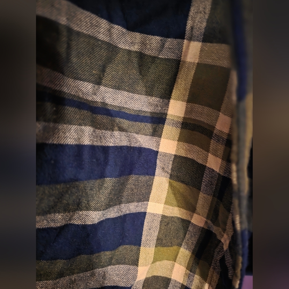 Reversible Flannel - Picture 2 of 6